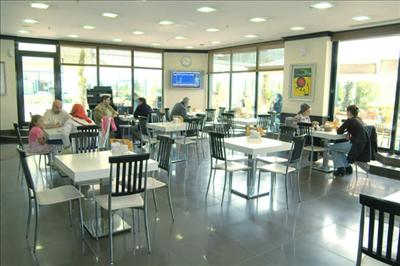 Cafe Area - Istanbul Memorial Hospital
