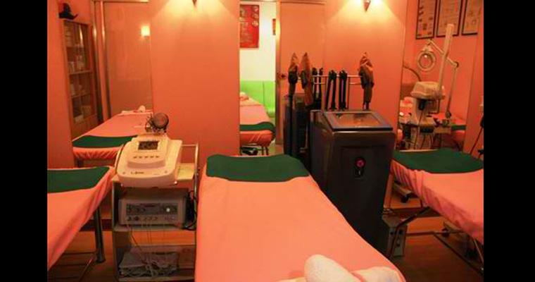 Patient's Room - RVB Cosmetic Surgery and Skin Care Center