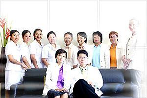 The Doctor and Staff - Dr.V Cosmetic Surgical Rejuvenation - Dr. V Cosmetic Surgical Rejuvenation