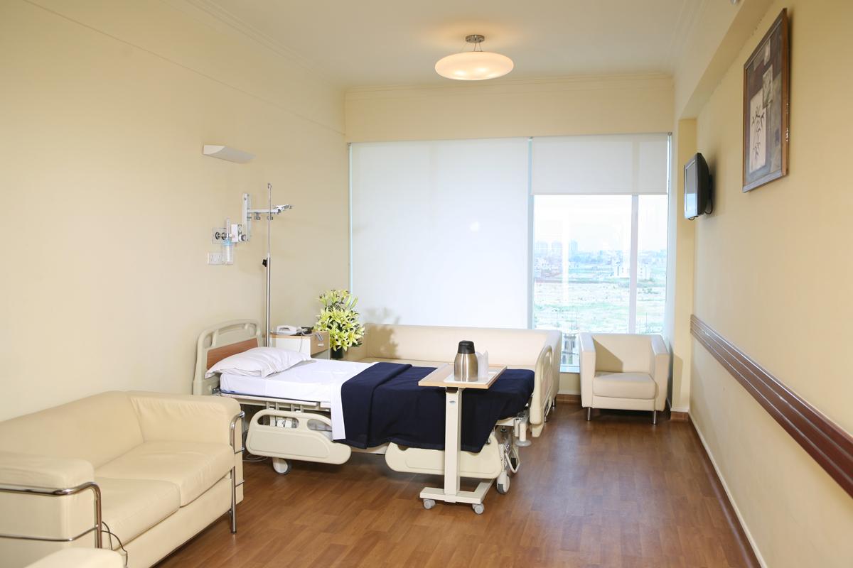 Private room - Artemis Hospital