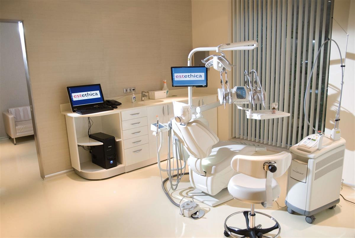 Dental Treatment Room - Estethica Surgical Medical Center