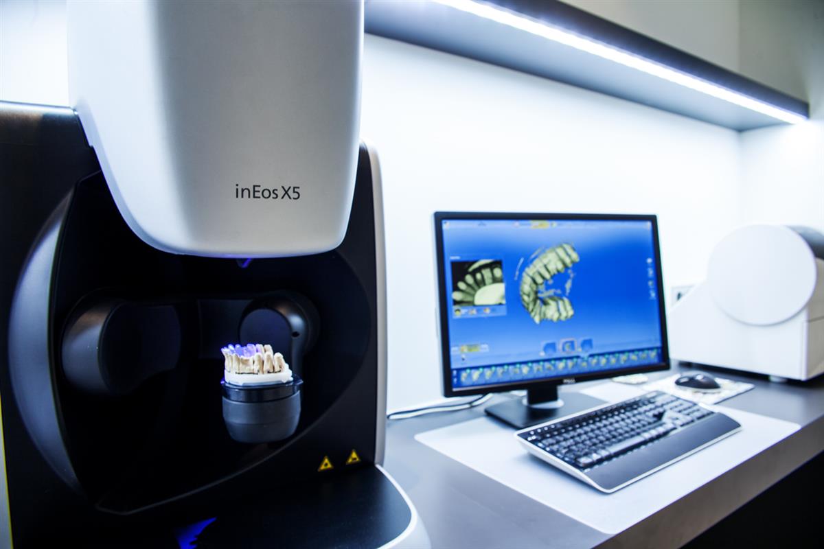 Aydinlar Dental Group