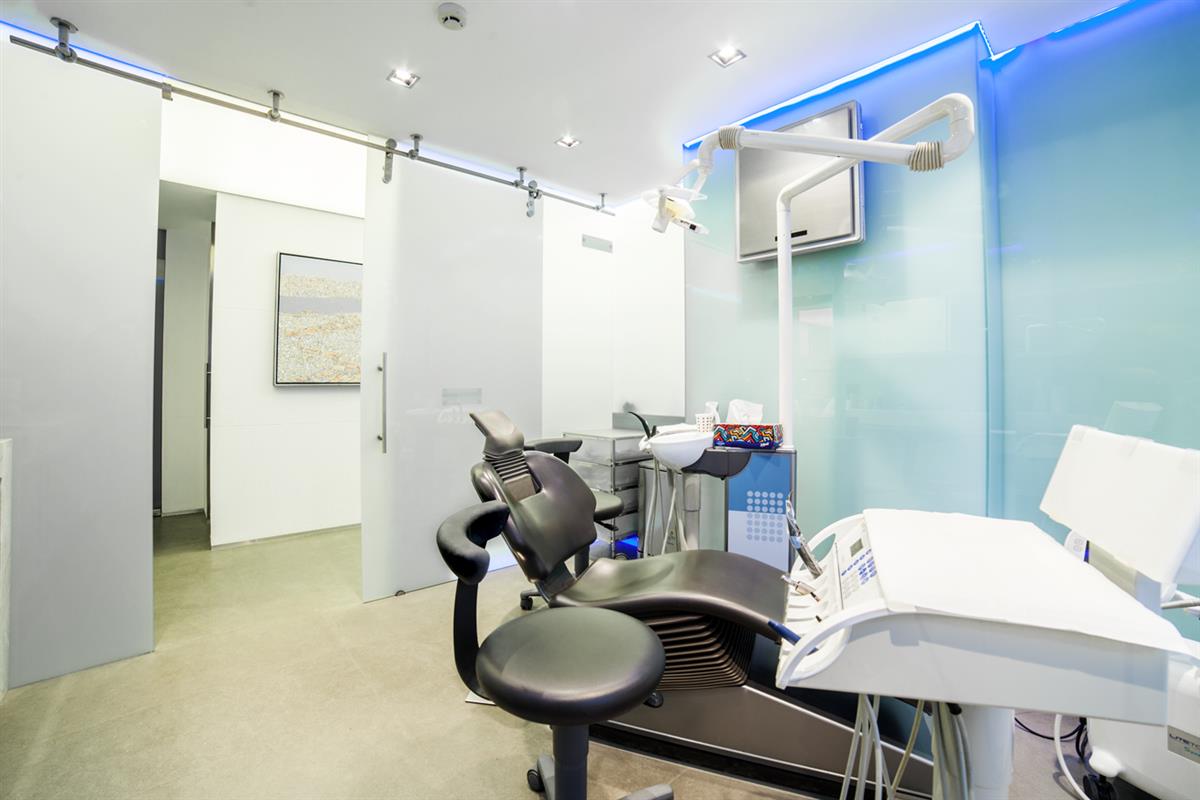 Aydinlar Dental Group