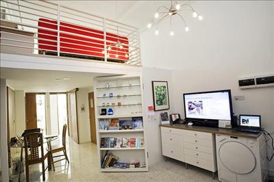 Dr H C Leong Dental Surgeon