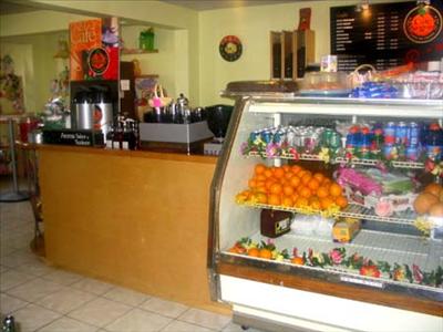 Cafeteria - Molding Clinic Surgical Center