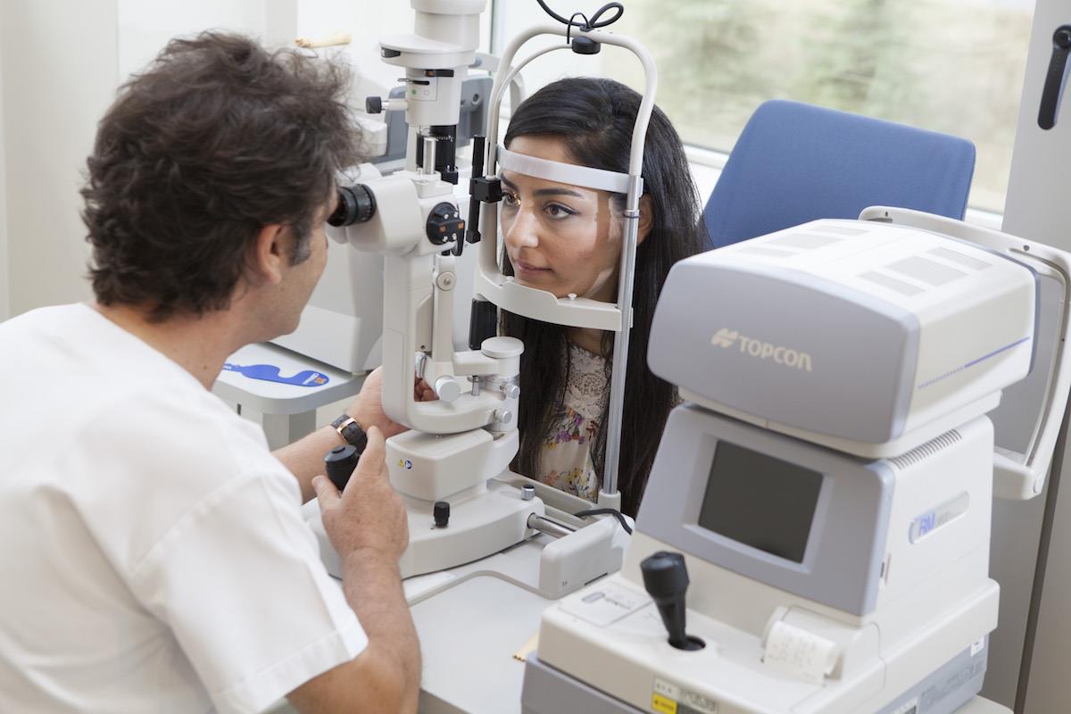 Гайдамак клиника офтальмологии. Офтольмологическая клиника. Справочная глазной больницы. Офтальмологическая областная больница офтальмологическое отделение. Дацинская глазная больница.