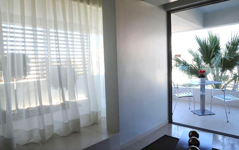 Suites 5 Stars Balcony - Hellenic Practice
