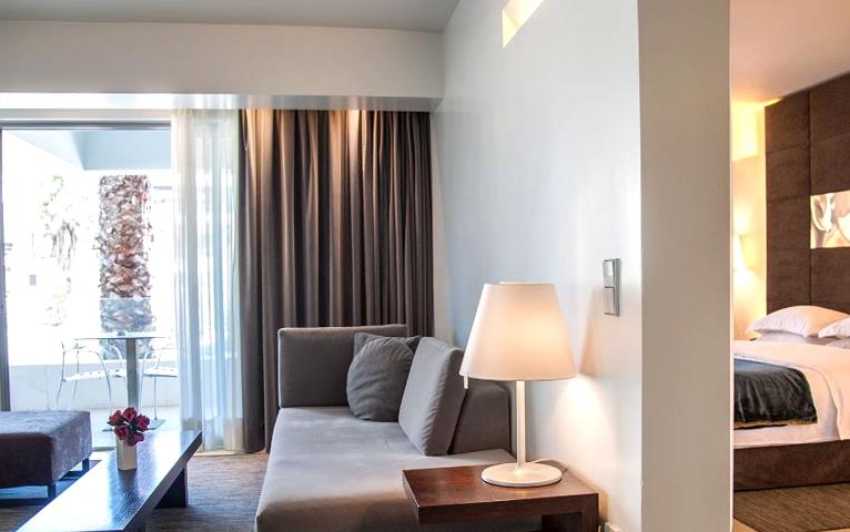 Suite 5 Stars Bed Room - Hellenic Practice