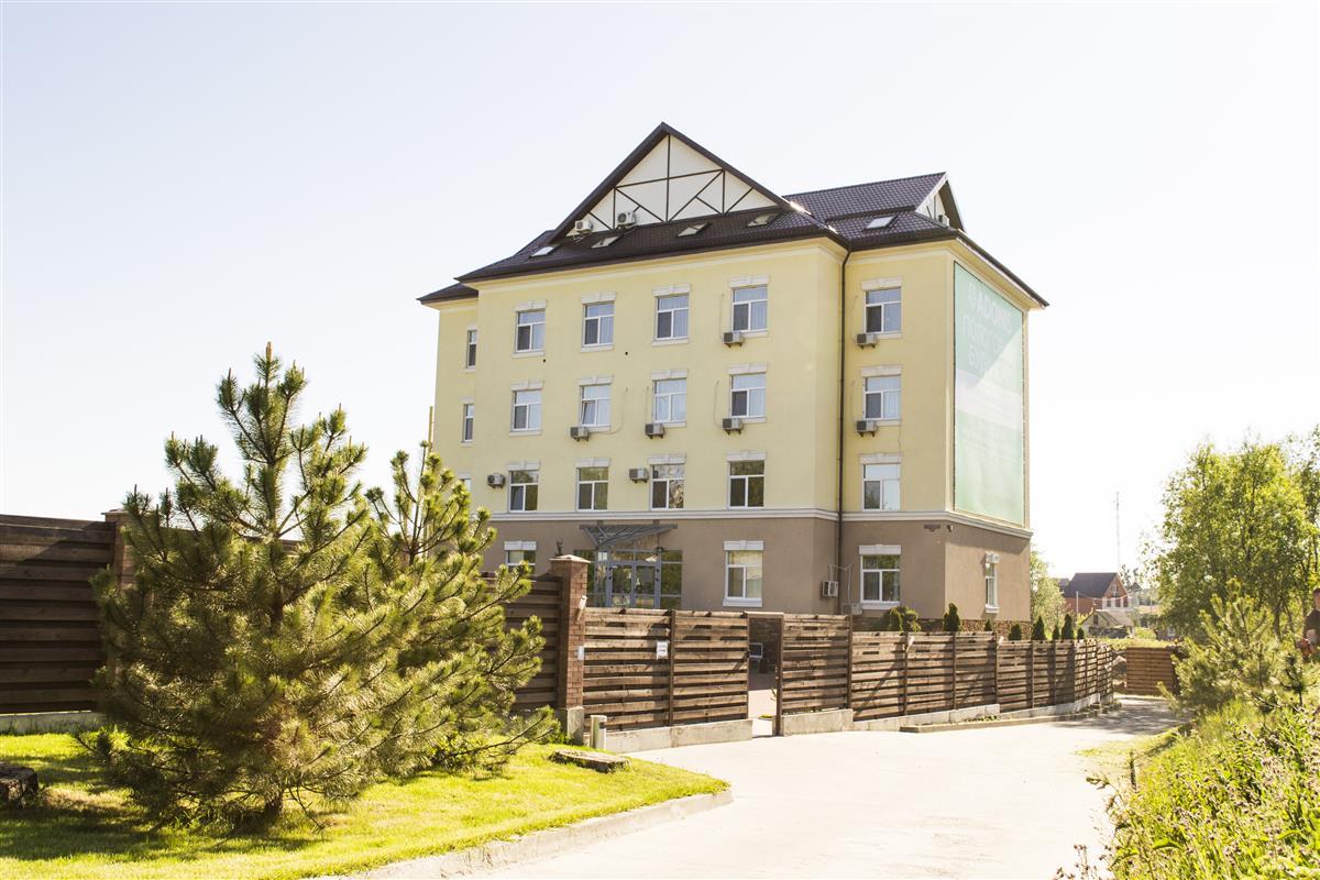 ADONIS FAMILY Medical Center