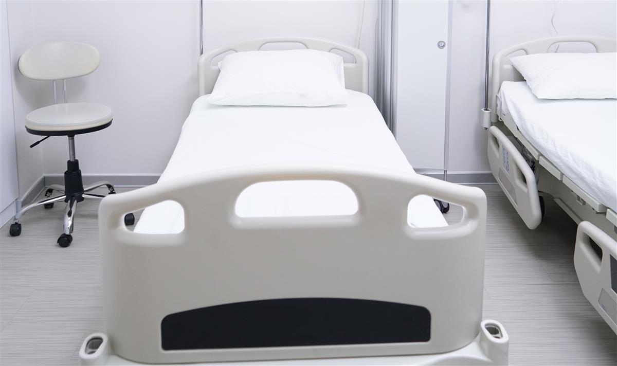 Patient Room - Vera Clinic