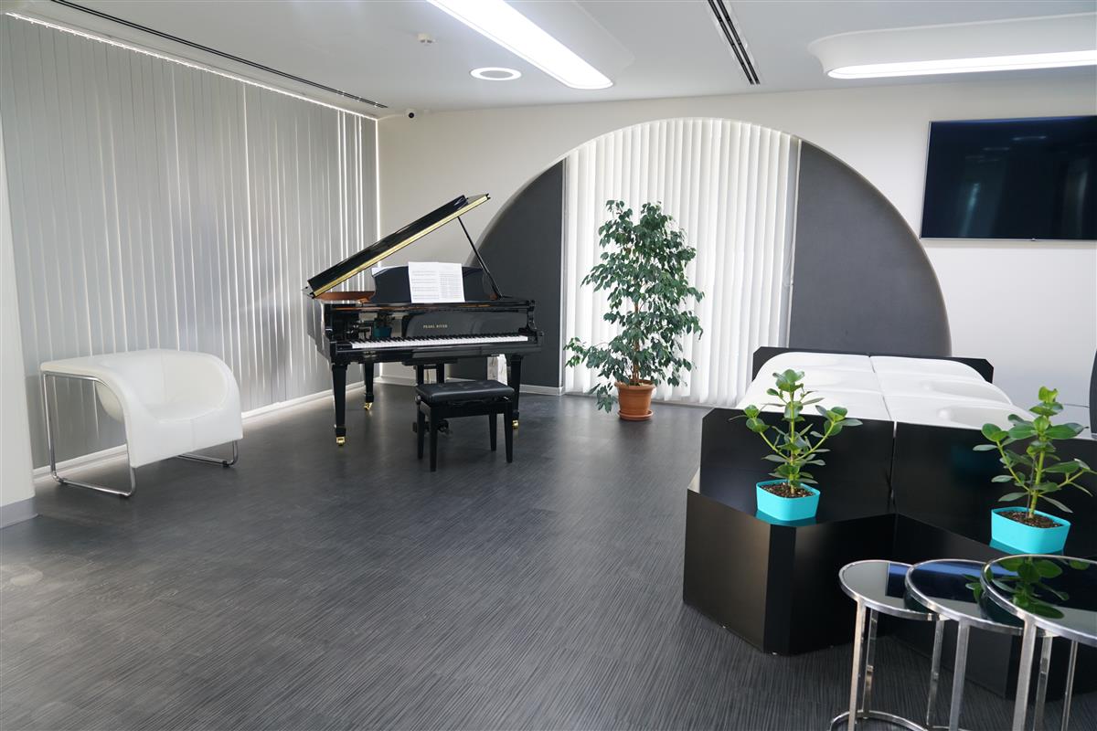 Waiting Room - Vera Clinic