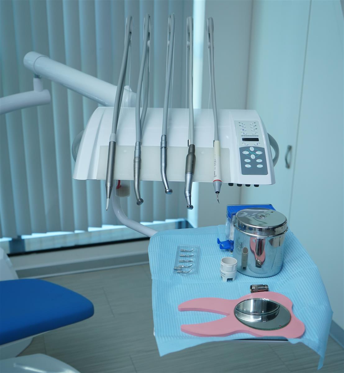 Dental Equipment - Vera Clinic