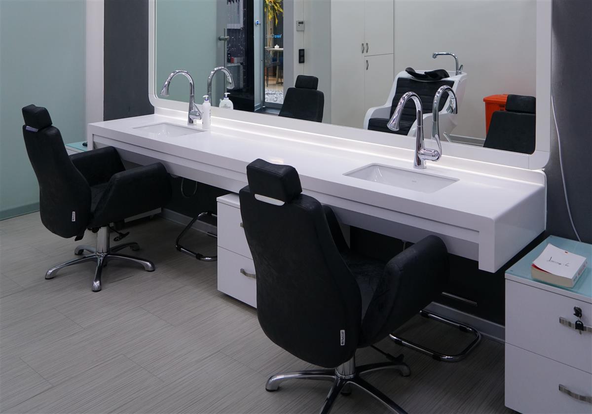 Hair Washing Room - Vera Clinic