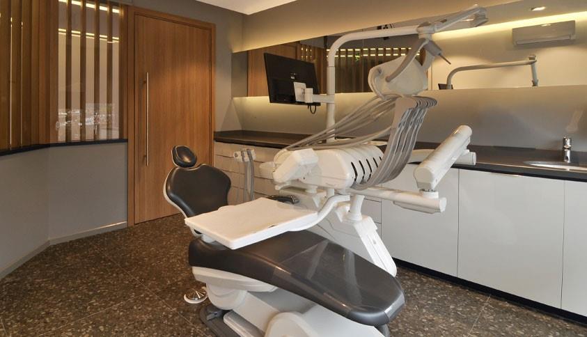 TrakyaDent - Examination Room - TrakyaDent Dental Health Center