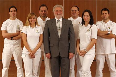 Technicians - Gelencser Dental