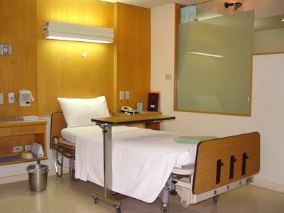 Twin beds room - Vichaiyut Hospital