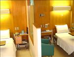 Twin beds room - Vichaiyut Hospital