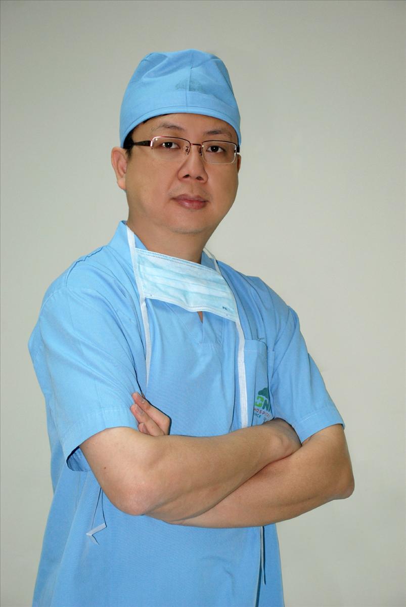 Dr. Wicharn - BNH Hospital