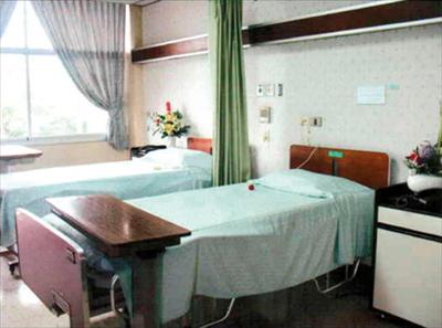 Patient Room - Mission Hospital