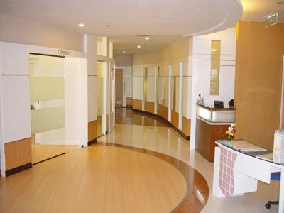 Lobby 3 - Laser Dermavision Co. Ltd. - Crystal Laser Center