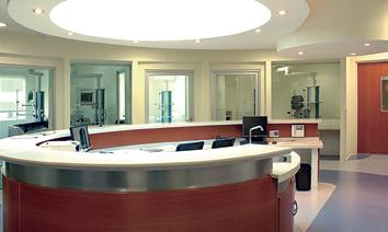 Intensive Therapy Area - Centro Medico Puerta de Hierro - Grupo Hospitalario Centro Medico Puerta de Hierro