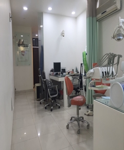 BRACES Dental Centre