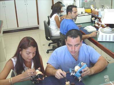 Laboratory Area - Prisma Cosmetic Dentistry - Prisma Dental