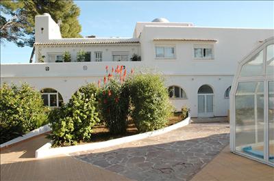 Main Building - Acuario Hospital - Acuario Hospital Beniarbeig