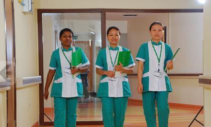 Service with Smile - Fortis Hospital  Shalimar Bagh - Fortis Hospital Shalimar Bagh