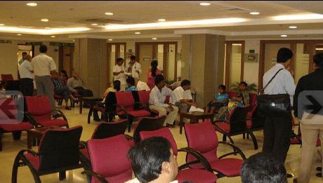 Visitor's Waiting Area - Fortis Vasant Kunj