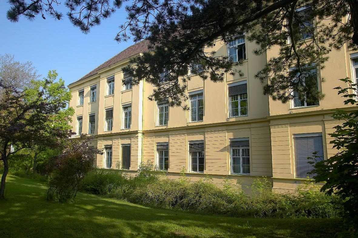 Hospital Main Building - Rudolfinerhaus Hospital