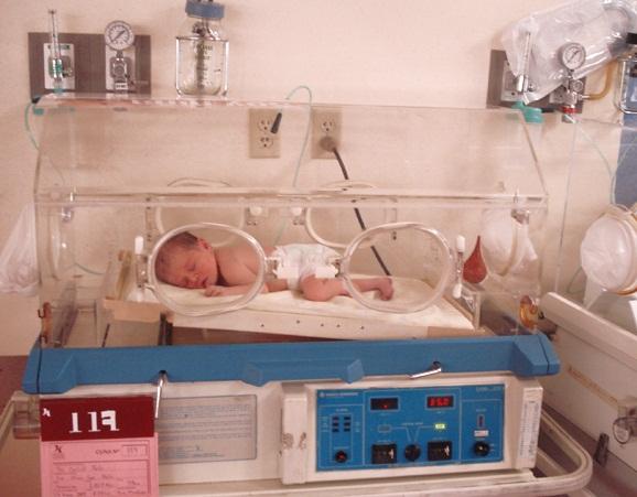 Pediatric Department - Hospital Country 2000