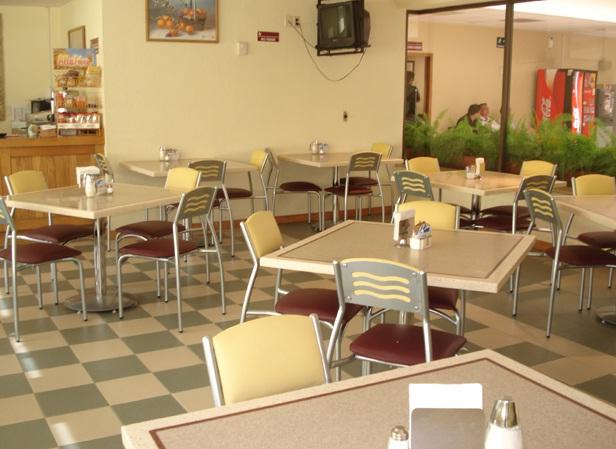 Cafeteria - Hospital Country 2000