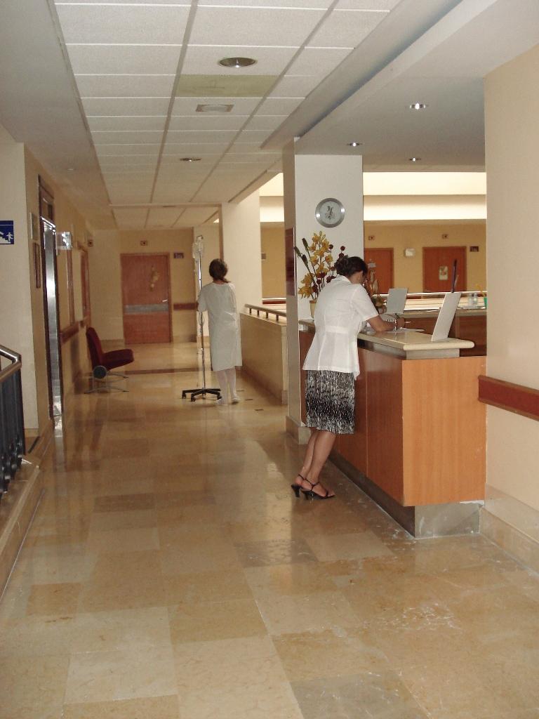 Hospital Country 2000