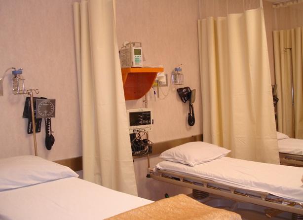 Surgery Recovery Room - Hospital Country 2000