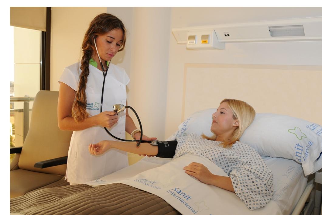 Patient room 2 - Vithas Xanit International Hospital