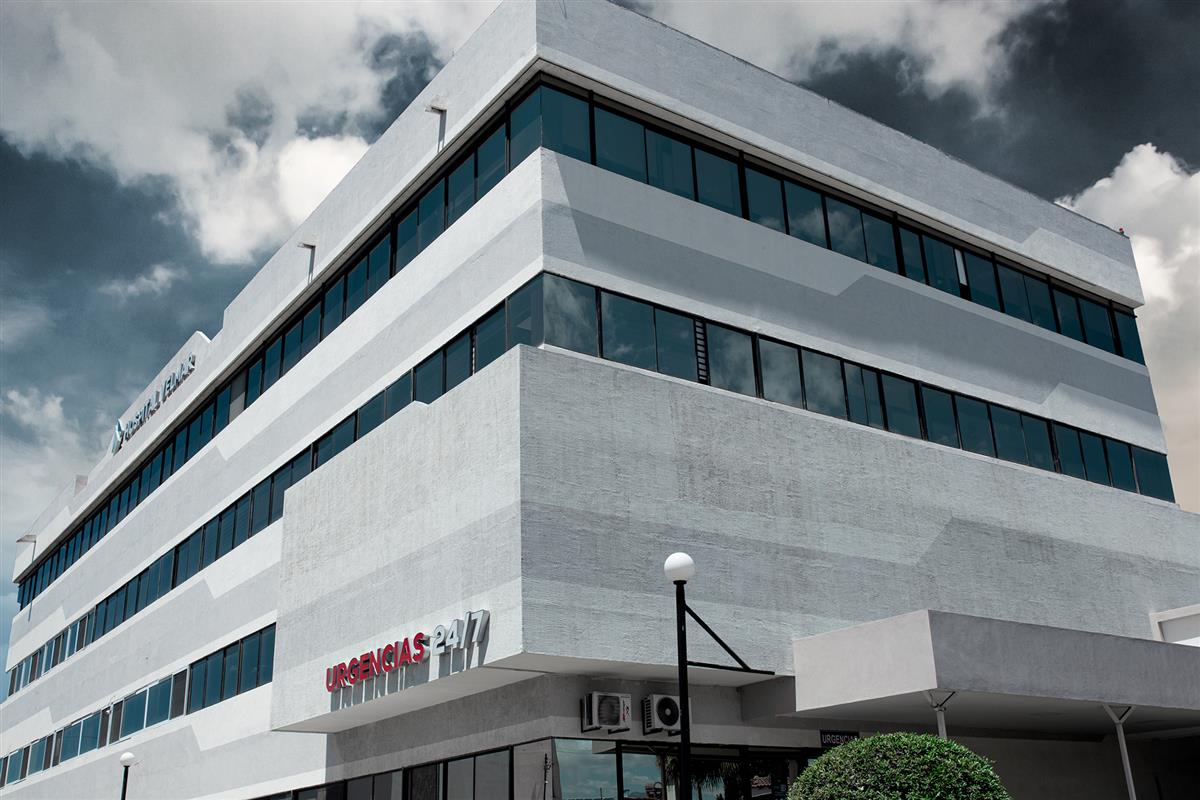 Facility Outside - Hospital Velmar