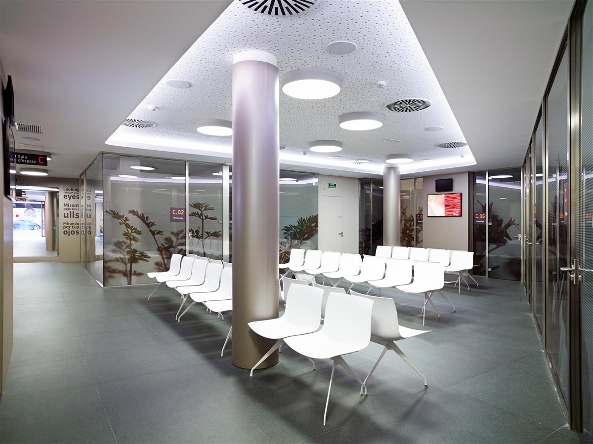 Institut Comtal d'Oftalmologia - Institut Comtal d'Oftalmologia