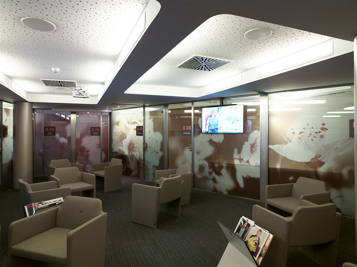 Institut Comtal d'Oftalmologia - Institut Comtal d'Oftalmologia