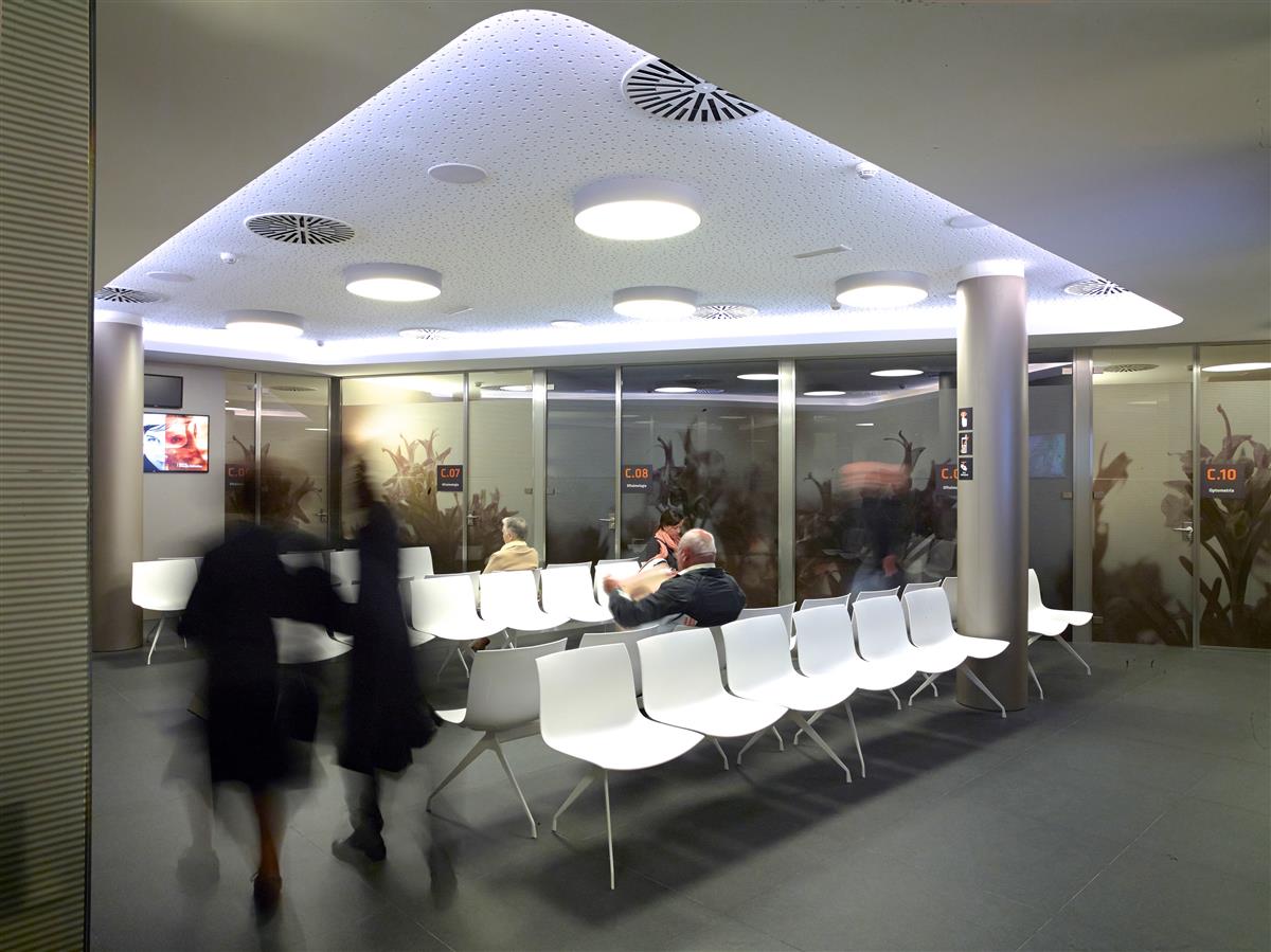 Institut Comtal d'Oftalmologia - Institut Comtal d'Oftalmologia